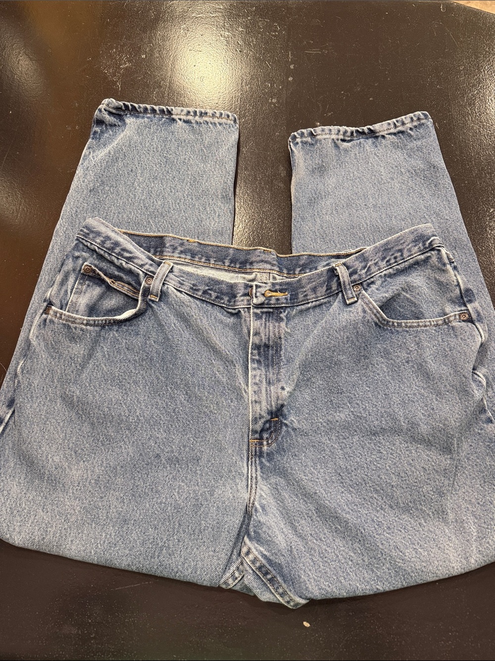 Wrangler Light Blue Relaxed Fit Men’s Jeans Size 40 x 30